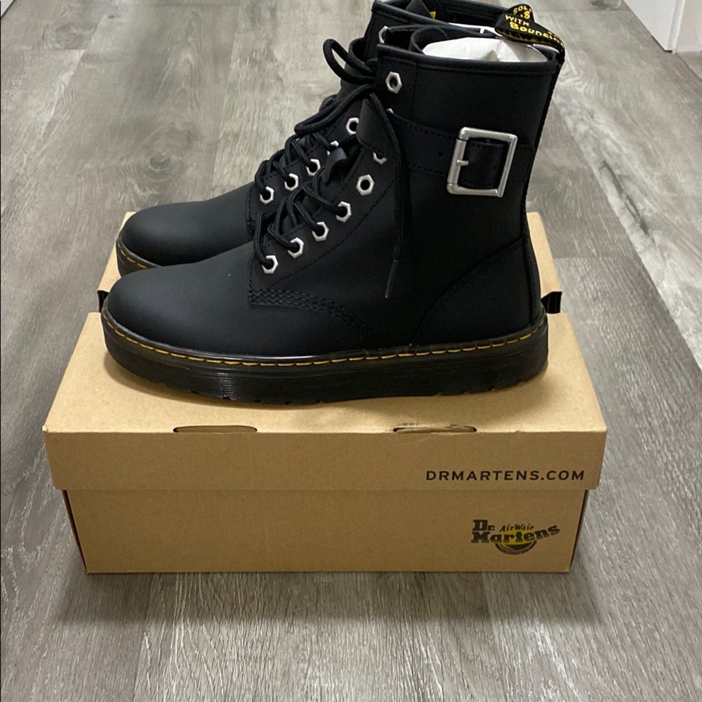 NIB: Women’s Dr. Martens.